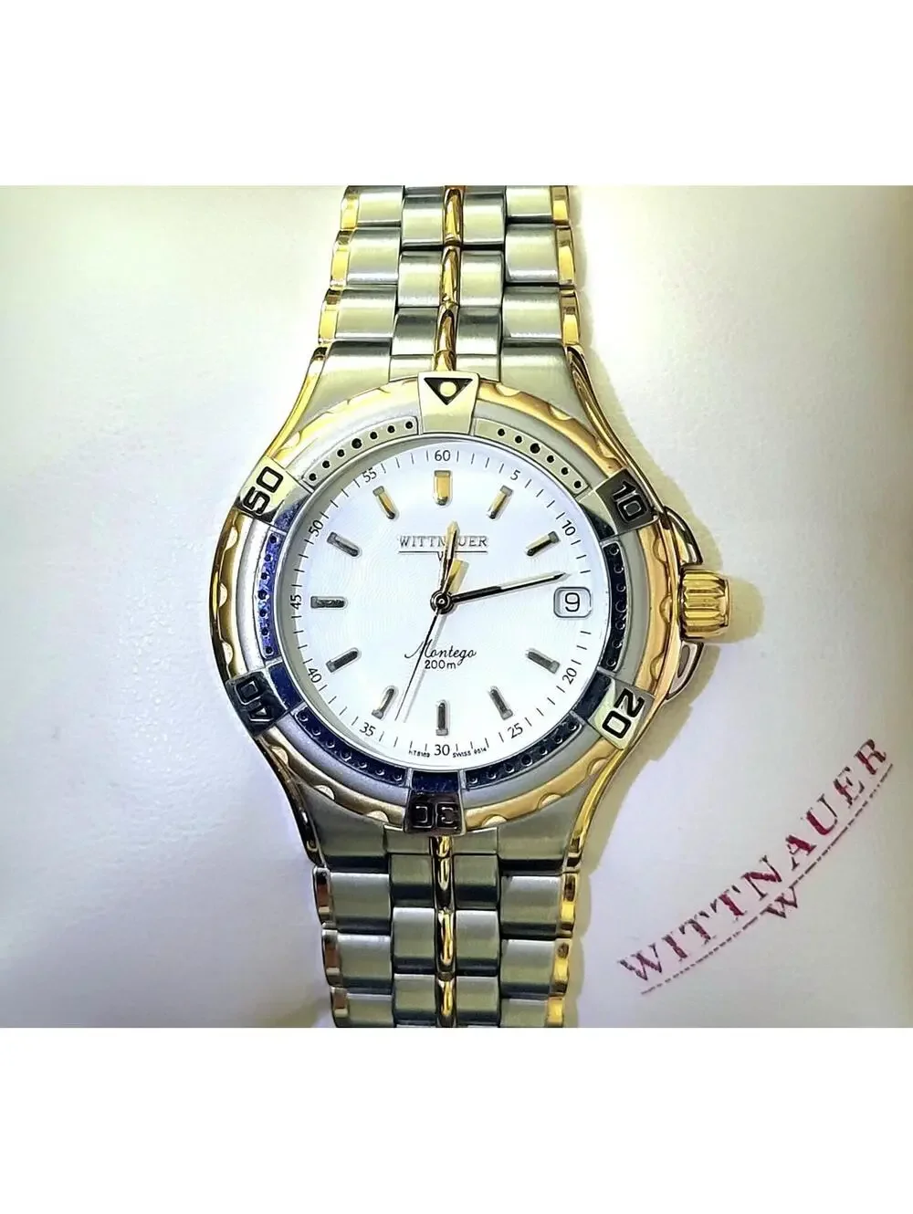 Rare Wittnauer Sapphire Swiss 200M Diver Mens Dress Watch